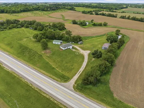 4536 Highway 21 Highway, Guernsey, IA 52221