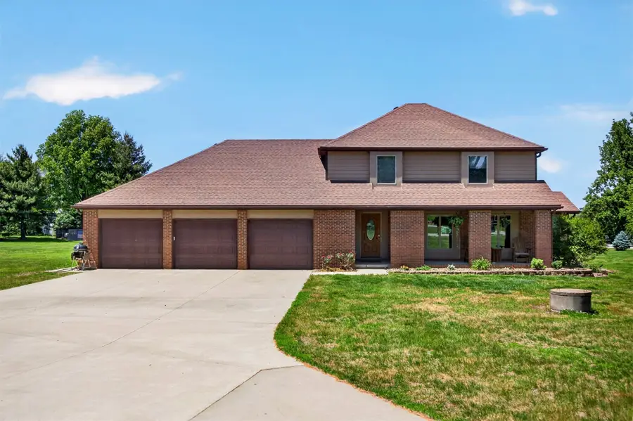 32429 Hunter Hollow Road, Waukee, IA 50263 - #2