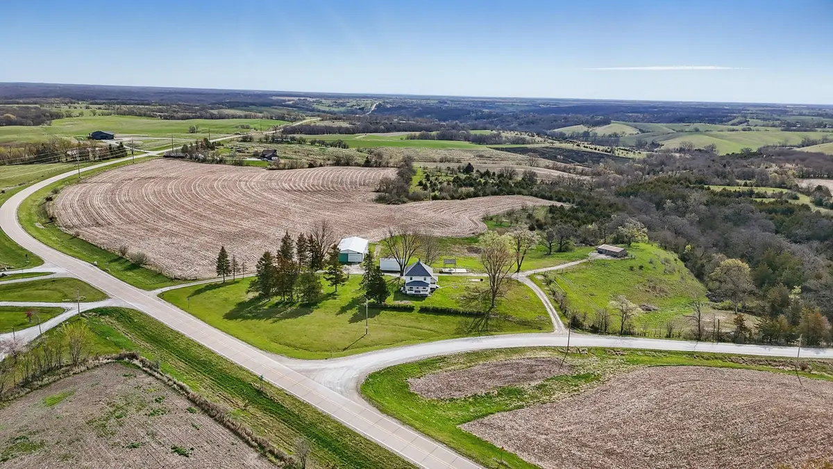 27048 500 Street, Chariton, IA 50049 - #1