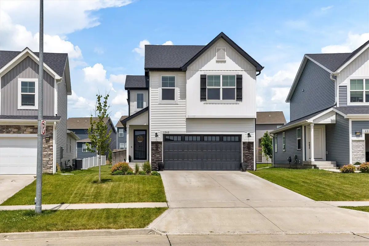 1265 NW Yorktown Drive, Waukee, IA 50263 - #1