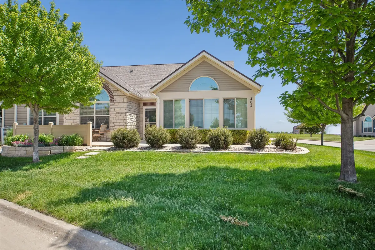 3305 SE Glenstone Drive #203, Grimes, IA 50111 - #1