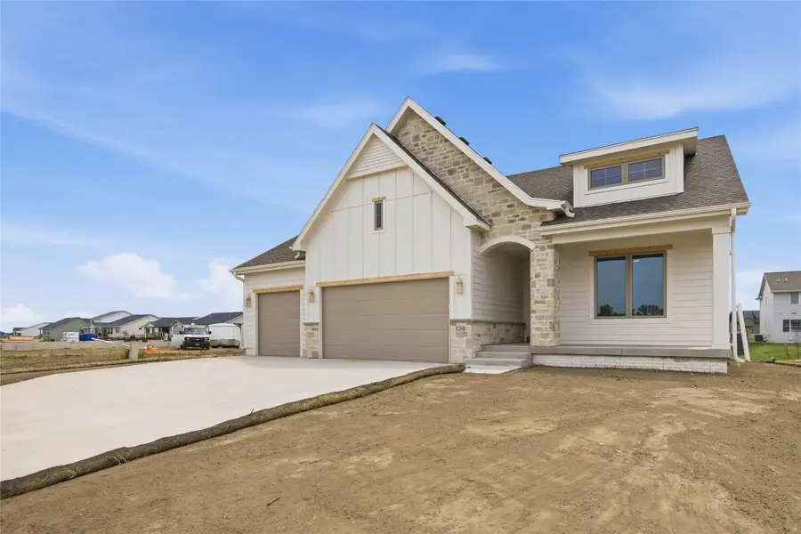 130 NW Crabtree Lane, Waukee, IA 50263 - #2
