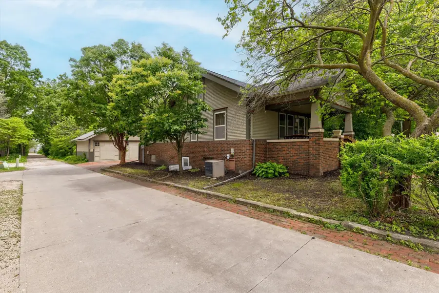 818 Northwestern Avenue, Ames, IA 50010 - #2