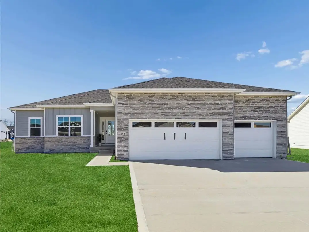 2506 10th Avenue Se, Altoona, IA 50009 - #1