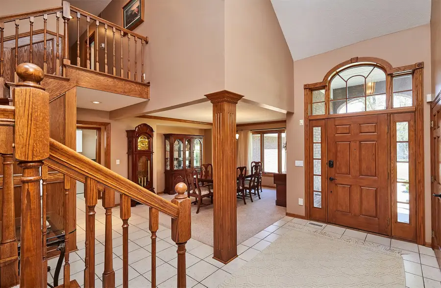9150 Aurora Avenue, Urbandale, IA 50322 - #3
