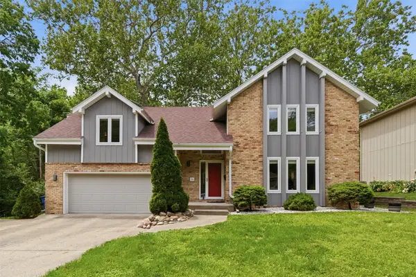 36 30th Street, Des Moines, IA 50312
