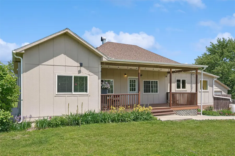 311 Albia Road, Chariton, IA 50049 - #3