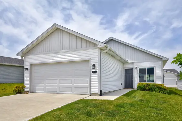 2317 Legacy Drive, Norwalk, IA 50211