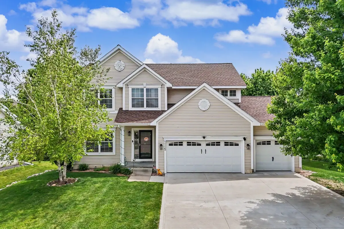 1115 SE Bluegrass Circle, Waukee, IA 50263 - #1