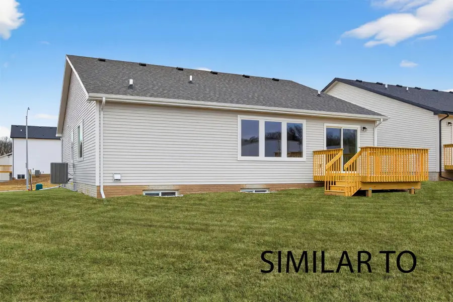 4298 Grover Woods Lane, Des Moines, IA 50317 - #3