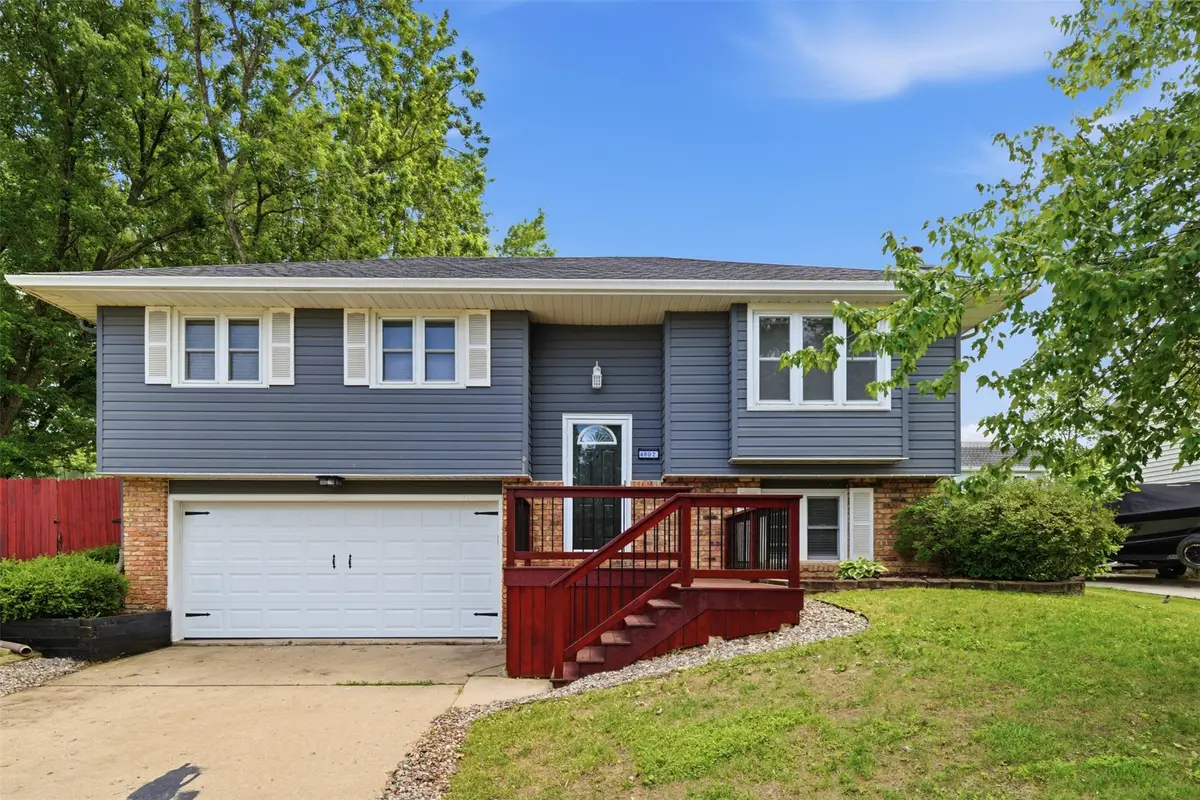 4802 Wakonda Drive, Norwalk, IA 50211 - #1