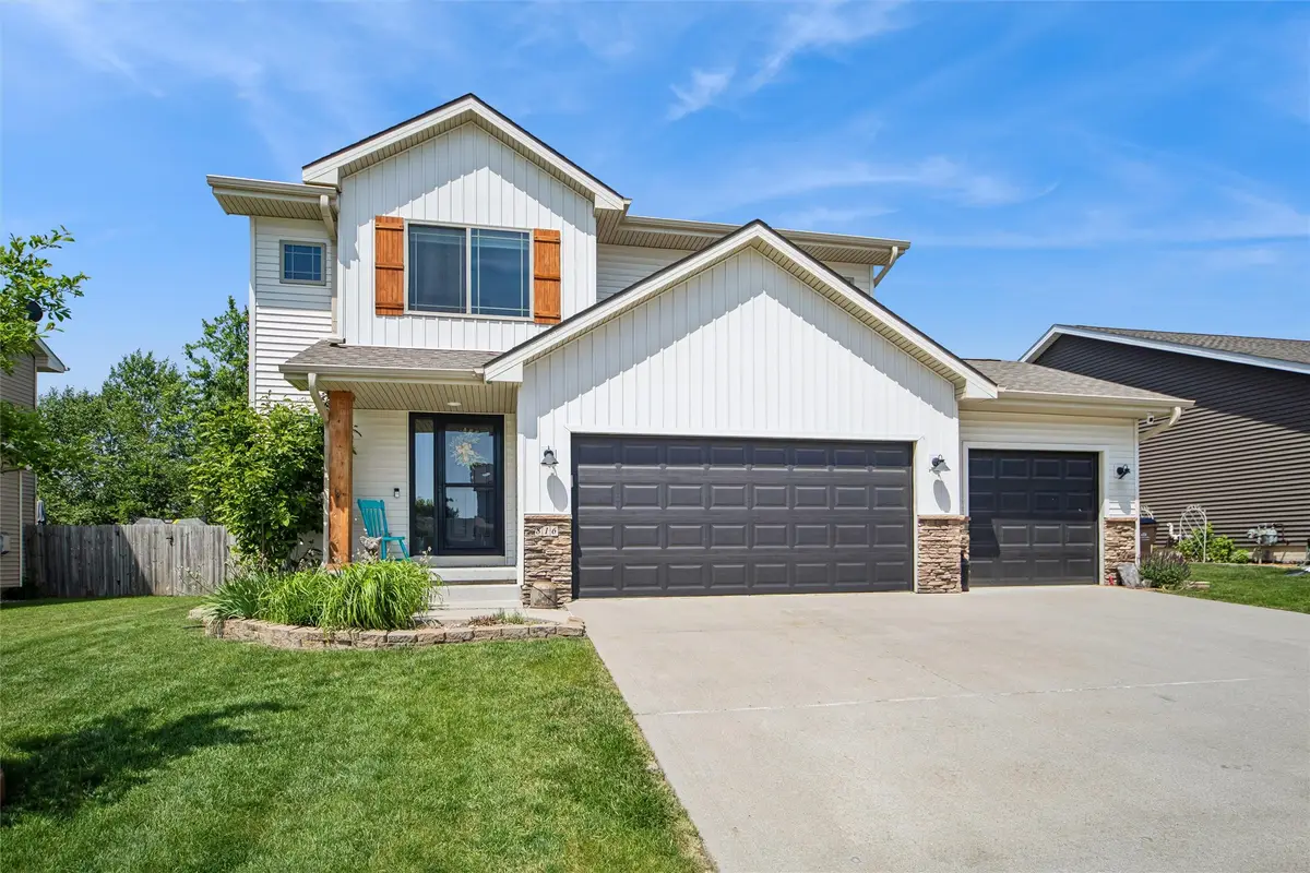 816 NW Sunset Lane, Grimes, IA 50111 - #1