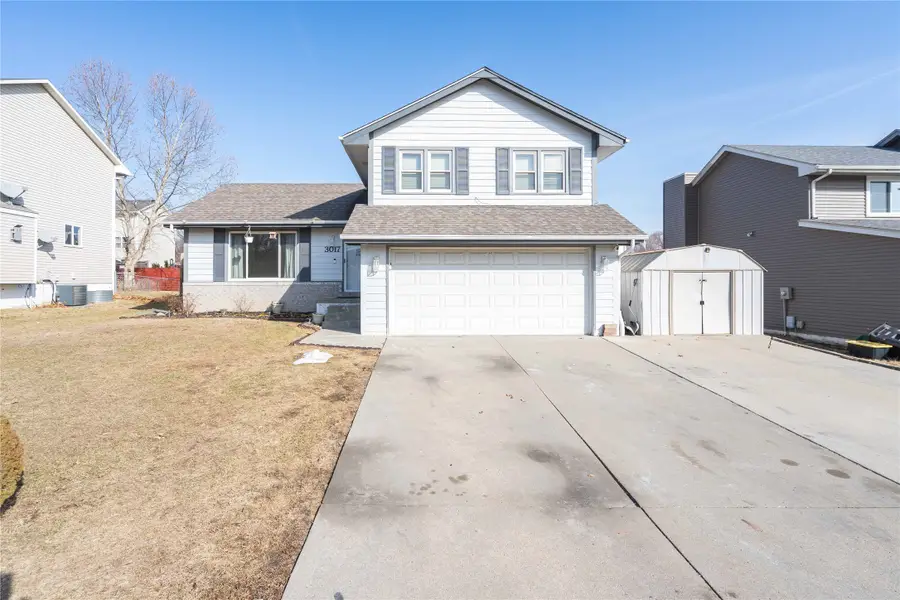 3017 E 43rd Street, Des Moines, IA 50317 - #2