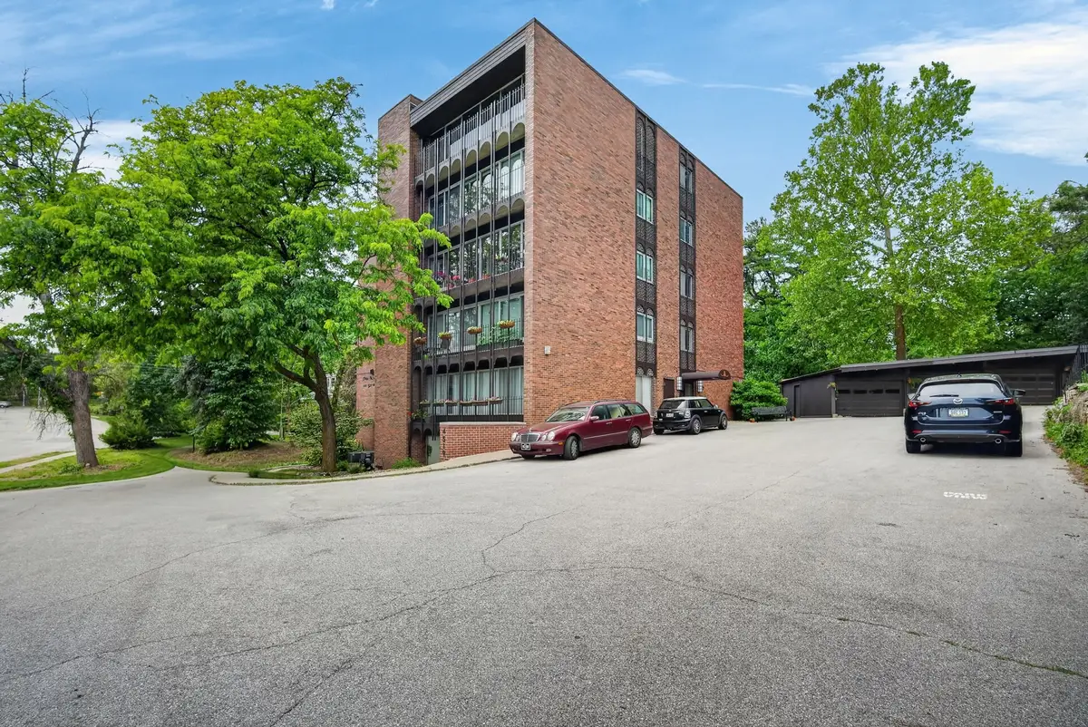 4519 Grand Avenue #9, Des Moines, IA 50312 - #1