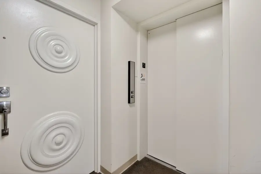 4519 Grand Avenue #9, Des Moines, IA 50312 - #3