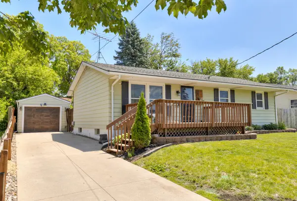 3429 E 38th Court, Des Moines, IA 50317