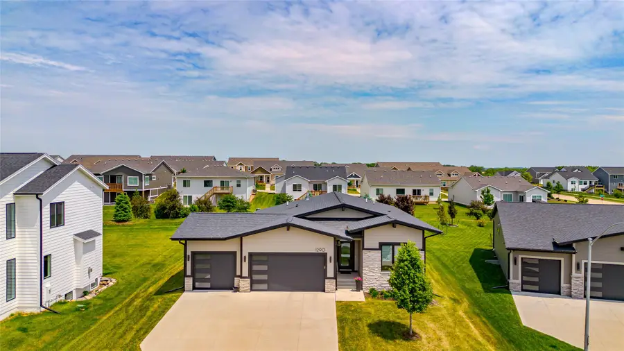 1290 S Radley Street, West Des Moines, IA 50266 - #2