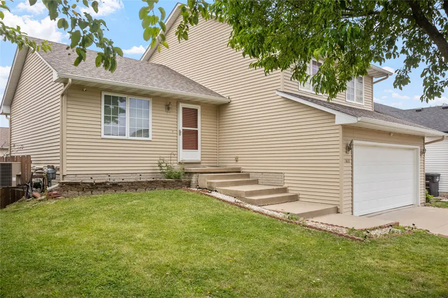2633 Whispering Ridge Drive, Des Moines, IA 50320 - #3