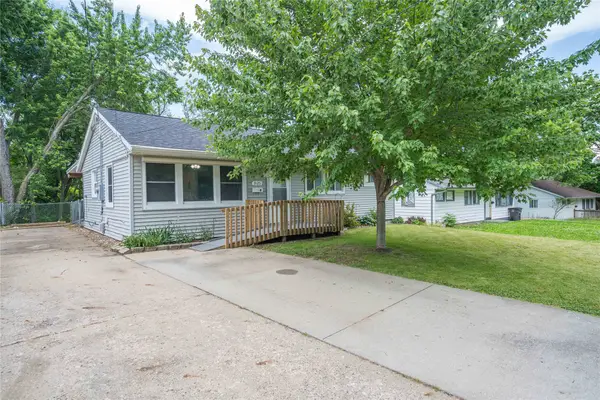 3125 SW 2nd Street, Des Moines, IA 50315