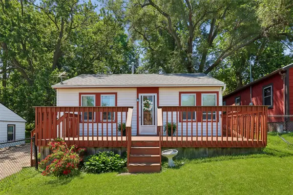 105 E Wall Avenue, Des Moines, IA 50315