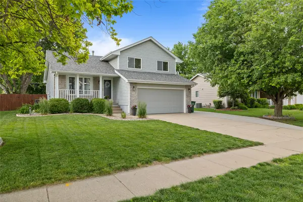 711 SE Dolan Drive, Grimes, IA 50111
