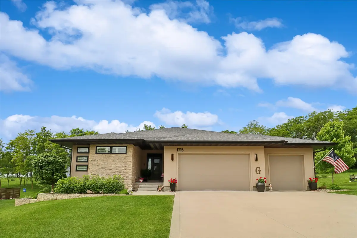1315 S O Street, Indianola, IA 50125 - #1