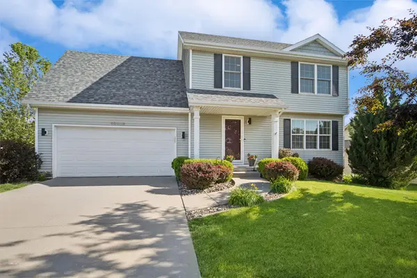 10313 Stonecrest Drive, Johnston, IA 50131