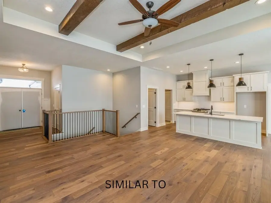 913 Campus Court Ne, Bondurant, IA 50035 - #2