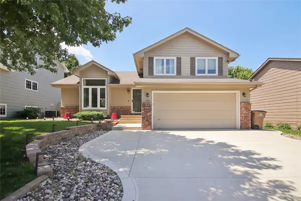 344 58th Court, West Des Moines, IA 50266