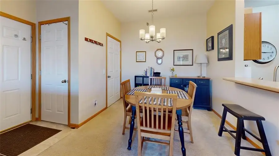 10335 Norfolk Drive #8, Johnston, IA 50131 - #3