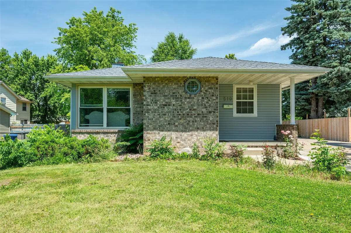 510 E Hughes Avenue, Des Moines, IA 50315 - #1