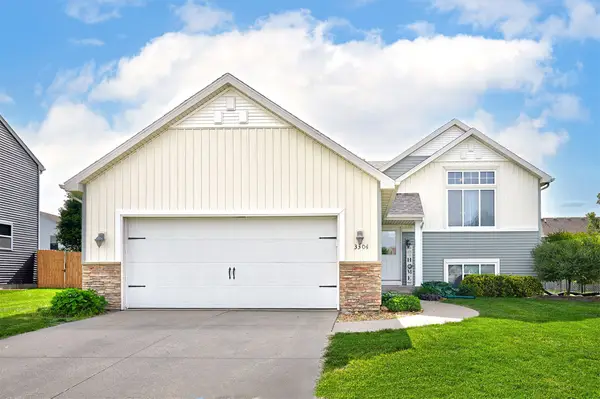 3304 Poplar Drive Sw, Bondurant, IA 50035