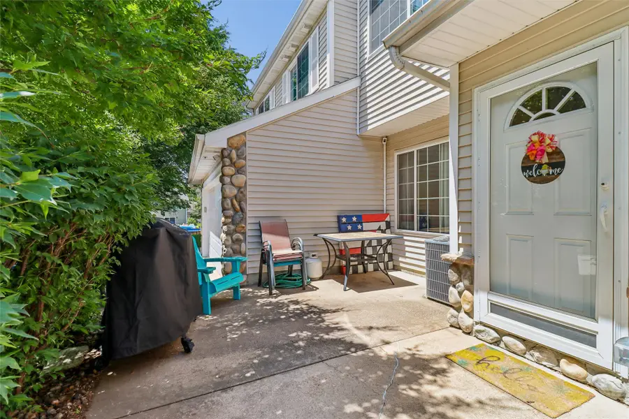 3799 Village Run Drive #906, Des Moines, IA 50317 - #2
