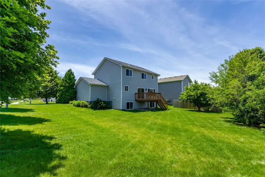 725 SE Ashton Court, Waukee, IA 50263 - #2