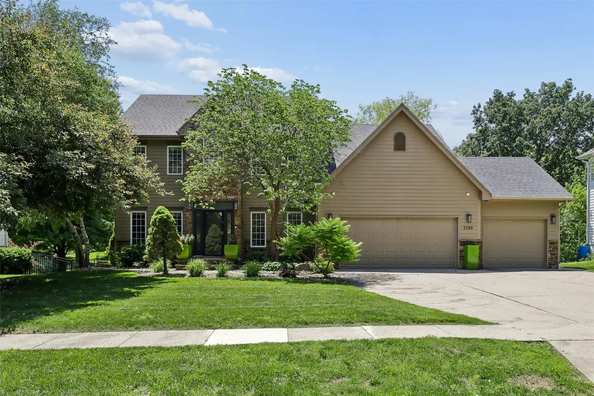 5749 Wentworth, Johnston, IA 50131 - #1