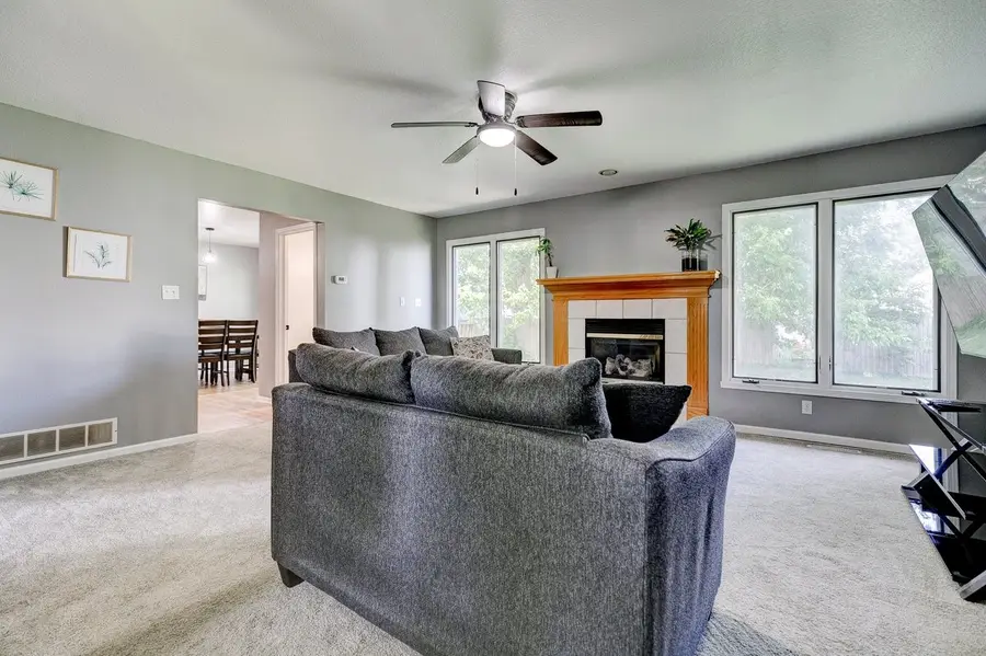3619 SW 13th Street, Des Moines, IA 50315 - #3