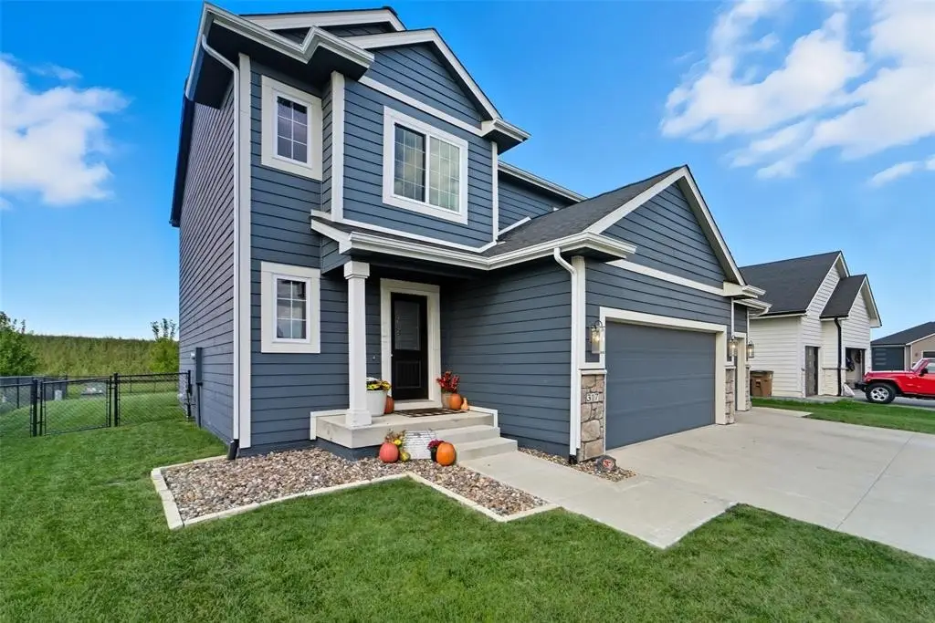317 31st Street Se, Altoona, IA 50009 - #1