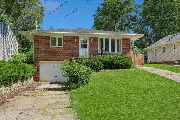 3507 Jefferson Avenue, Des Moines, IA 50310