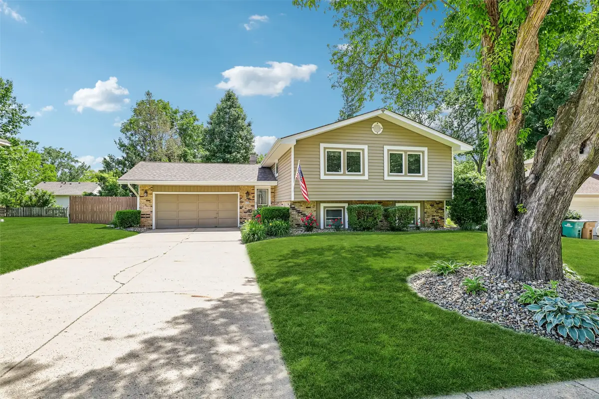 4206 Boulder Drive, West Des Moines, IA 50265 - #1