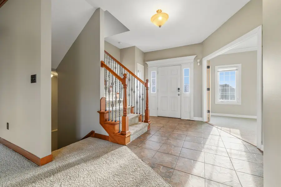 5447 SE 27th Street, Des Moines, IA 50320 - #2