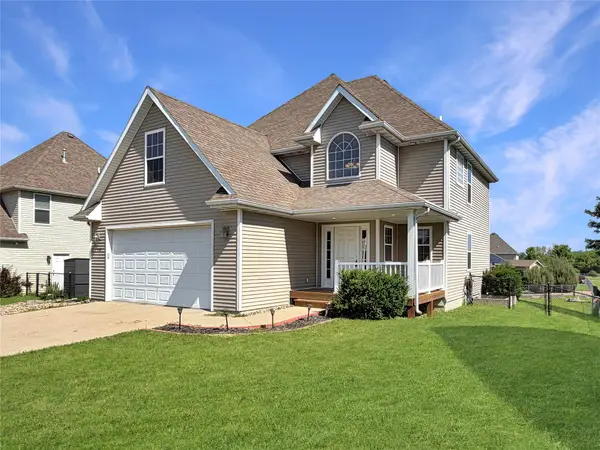 928 SW Springfield Drive, Ankeny, IA 50023
