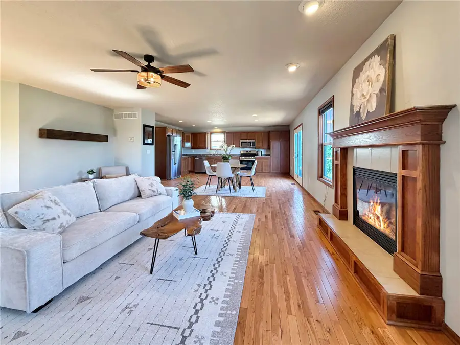 928 SW Springfield Drive, Ankeny, IA 50023 - #3