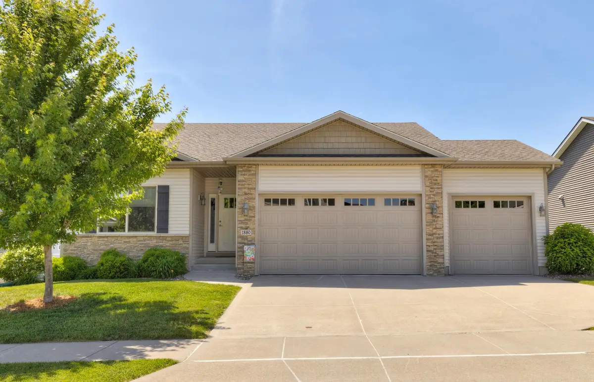 1880 SE Waddell Way, Waukee, IA 50263 - #1