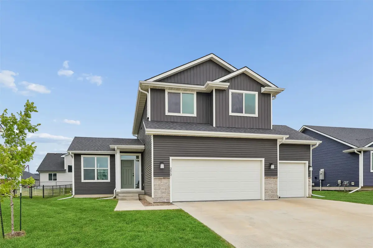 2612 NW Reinhart Drive, Ankeny, IA 50023 - #1