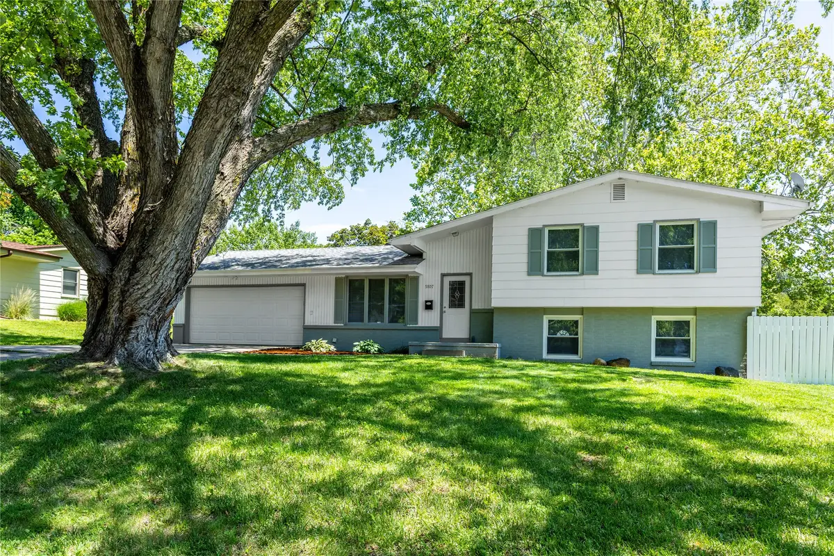 5107 SW 16th Place, Des Moines, IA 50315 - #1