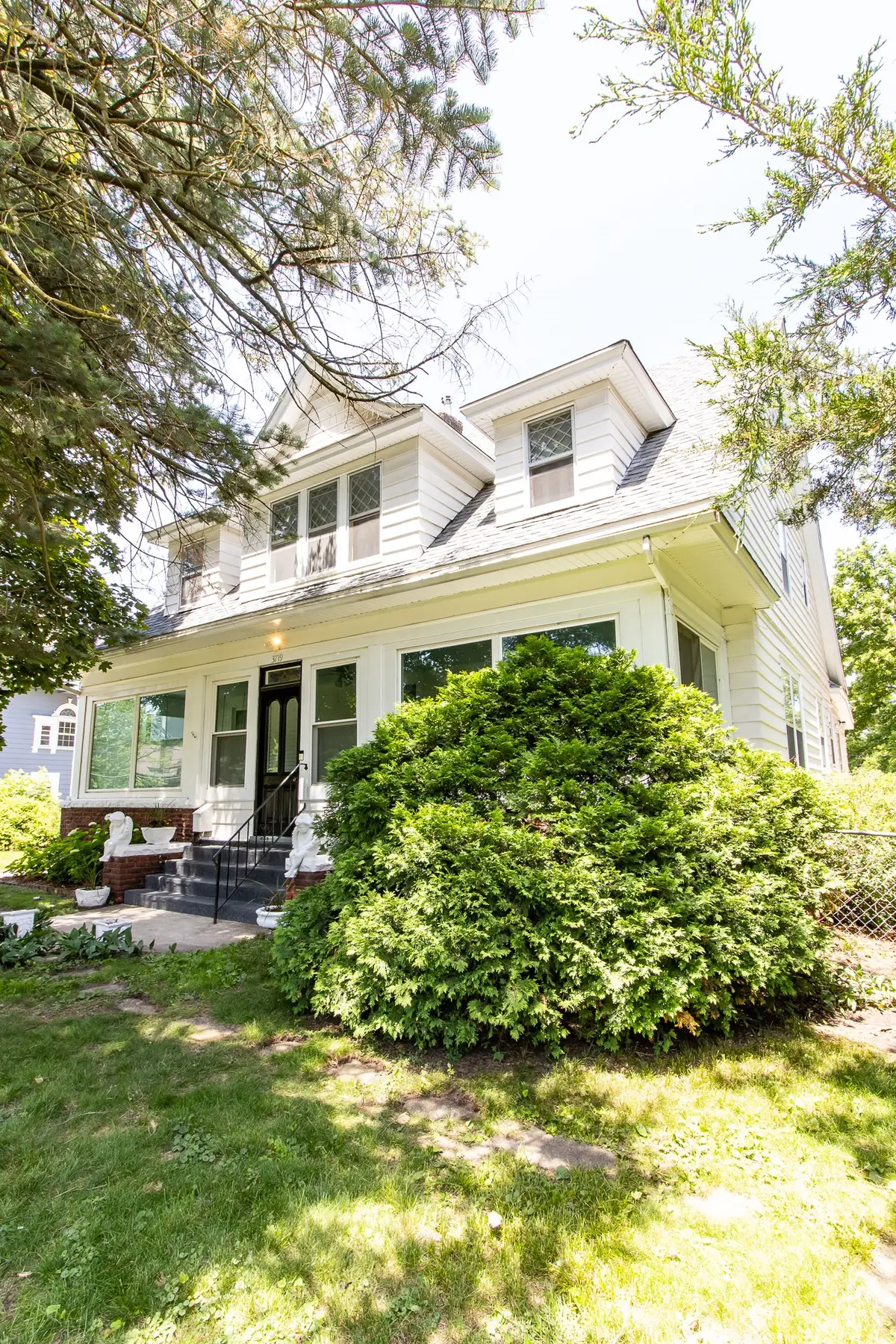 3719 Cottage Grove Avenue, Des Moines, IA 50311 - #1