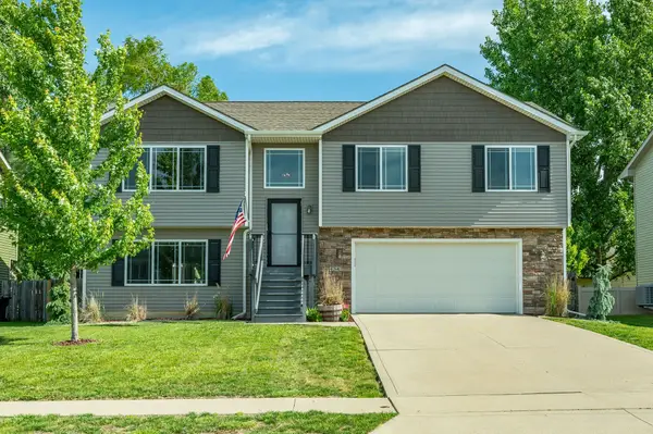 434 3rd Street Se, Bondurant, IA 50035