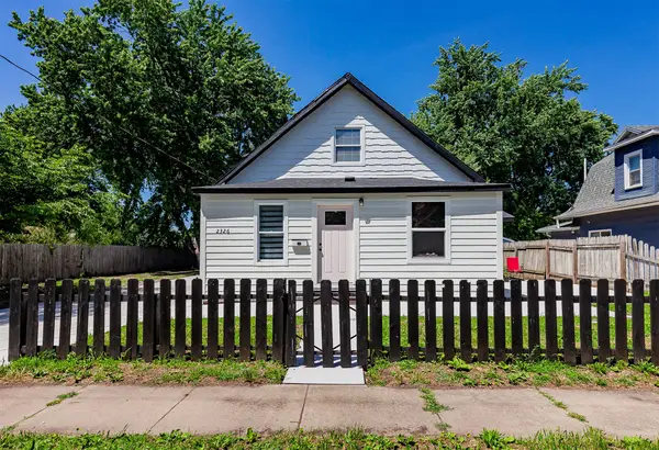 2326 Des Moines Street, Des Moines, IA 50317