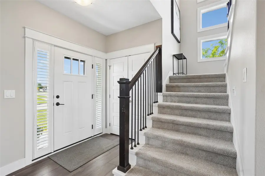 555 NE Bellflower Court, Waukee, IA 50263 - #3