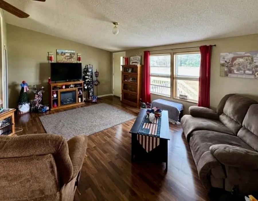 1966 210th Street, Boone, IA 50036 - #3